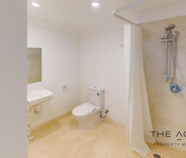 Spacious 3-Bedroom Home with Versatile Living in Park Avenue - Photo 6