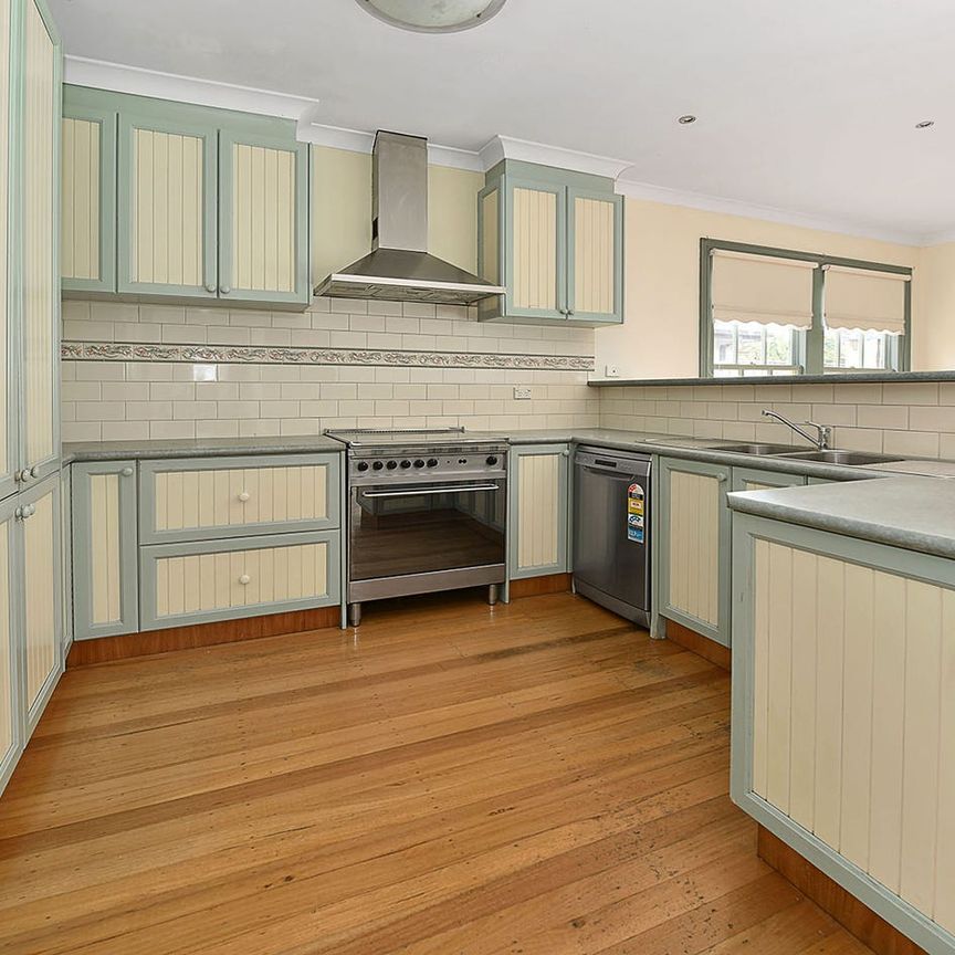 Family Sized Home! - Photo 1