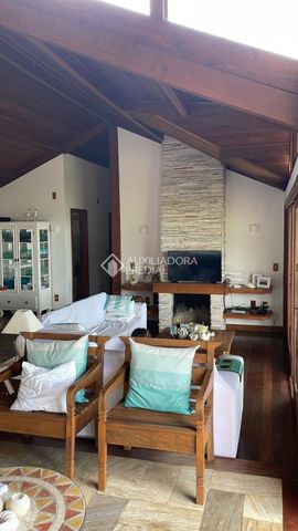 Casa com 4 quartos e 200m² para alugar em Praia Do Silveira, Garopaba. - Foto 4