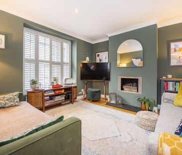 3 bedroom terraced house to rent - Photo 1