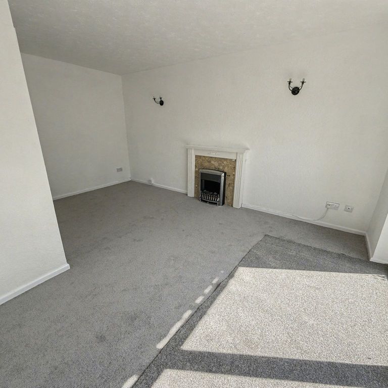 Knowsley Drive, Bicton Heath, Shrewsbury, SY3 5DH - Photo 1