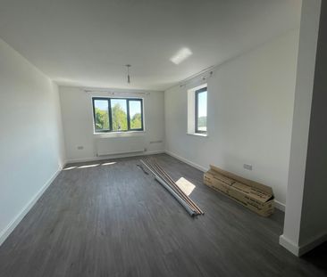 Flat to rent on - Photo 5