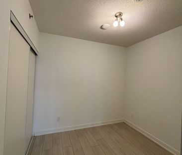 For Lease - 3200 Dakota Common Unit# B611, Burlington, Ontario - Photo 5