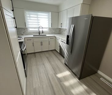 🏡 Beautiful 3 Bedroom Duplex for Rent - Photo 4