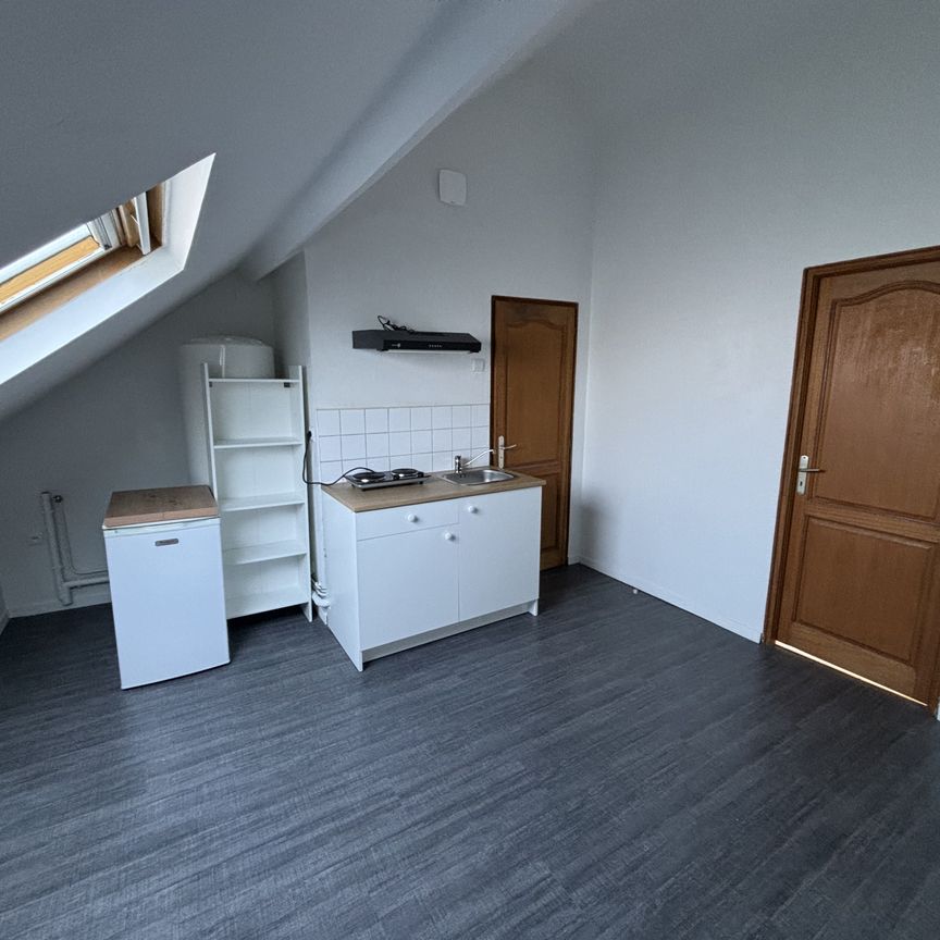 APPARTEMENT F1 BIS QUARTIER SAINT ACHEUL - Photo 1