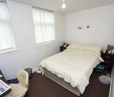 6 bedroom apartment to rent - Photo 4