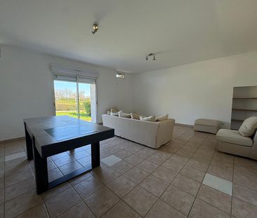 Location maison 6 pièces, 132.13m², Saint-Berthevin - Photo 2