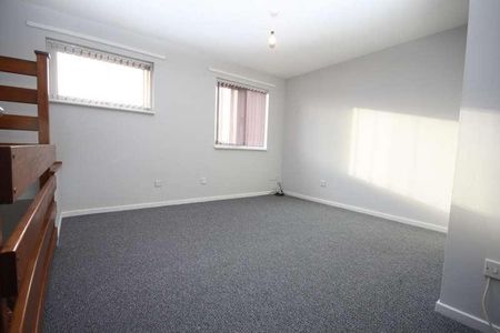 Pipit Close, Weymouth, DT3 - Photo 4