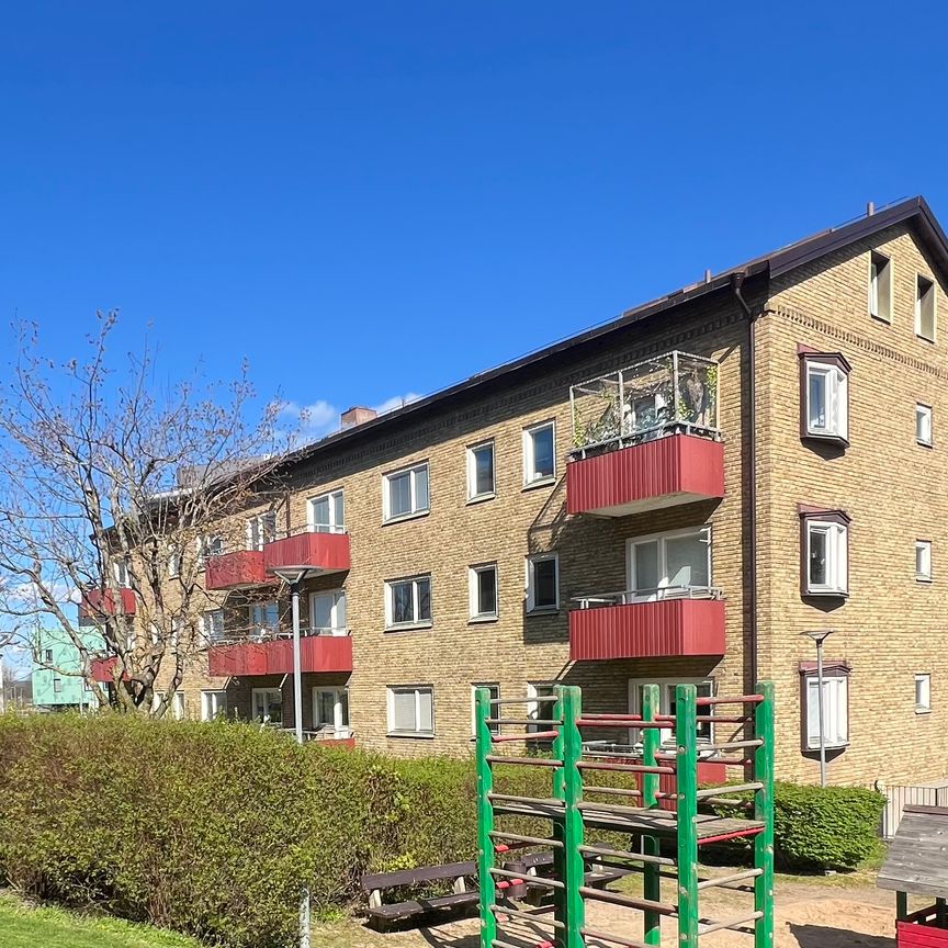 Blomstergatan 9 A - Foto 1