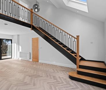 Park Hall Avenue, Walton, Chesterfield, S42 7LR - Photo 5