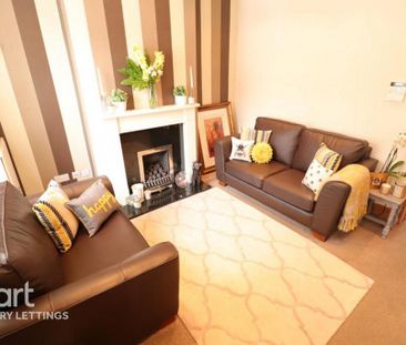 2 bedroom terraced house to rent - Photo 1