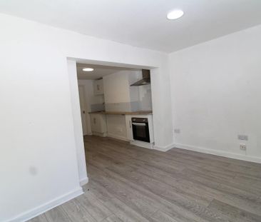 1 bedroom terraced house to rent - Photo 5