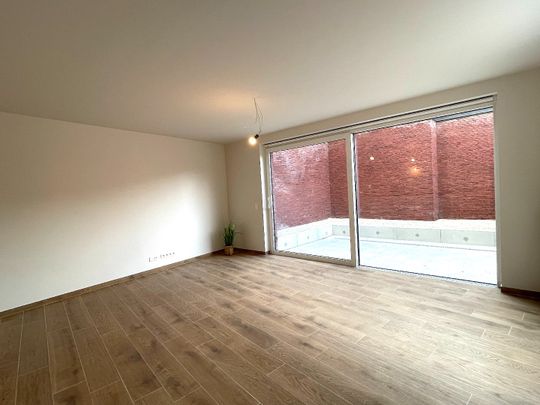 Bruggestraat 4 / 0001, 8930 Menen - Photo 1