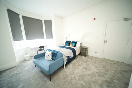 1 bedroom in a house share to rent - Photo 4