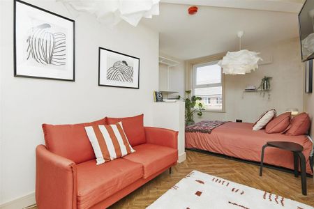 Studio to rent - Photo 4