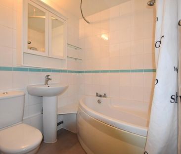 Horton Road, Datchet, Slough,SL3 - Photo 2