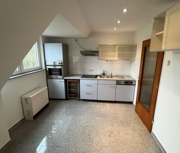 Charmante Dachgeschosswohnung in ruhiger Wohnlage mit großem Balkon... - Foto 5