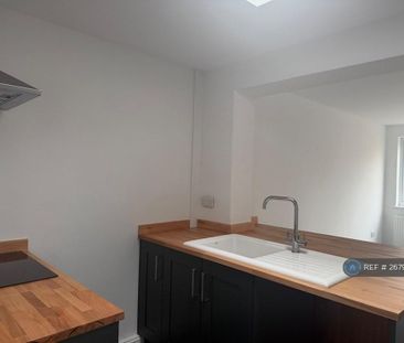 1 bedroom terraced house to rent - Photo 3