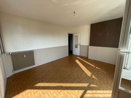 Location Appartement 3 pièces 56m² - Photo 3
