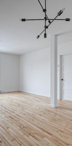 Appartement 4 & 1/2 avec rénovation récentes - Photo 1