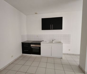 Location Appartement 2 pièces 53m² - Photo 5