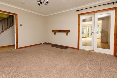 35 Robinson Crescent, Bangor, BT19 6NP - Photo 2