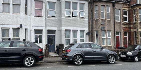 1 bedroom in a house share to rent - Photo 3