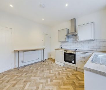 2 bedroom terraced house to rent - Photo 6