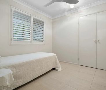 COMFORTABLE HOME WITH SPACE, CONVENIENCE AND VERSATILE LIVING IN PR... - Photo 1