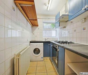 Plough Road, London, Wandsworth, SW11 - Photo 3