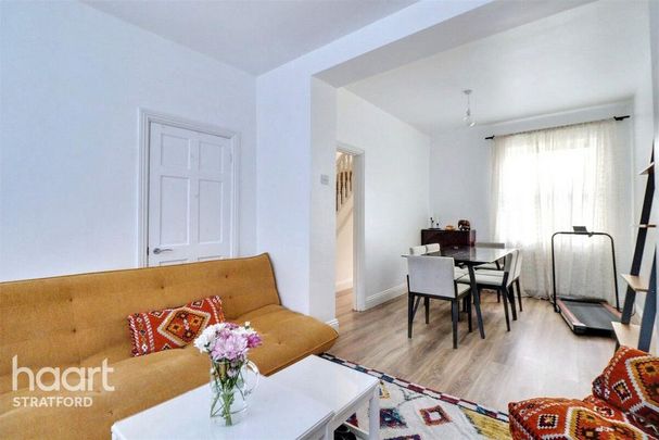 3 bedroom terraced house to rent - Photo 1