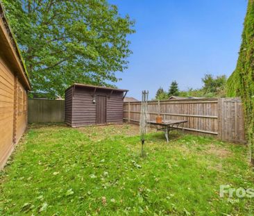 Log Cabin @ Beeches, Oak Stubbs Lane, Dorney Reach,SL6 - Photo 6