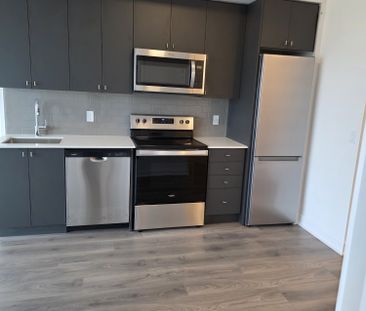 For Lease - 3240 William Colston Avenue Unit# 1107, Oakville, Ontario - Photo 3