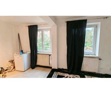 WG Zimmer in Pfersee - Photo 2