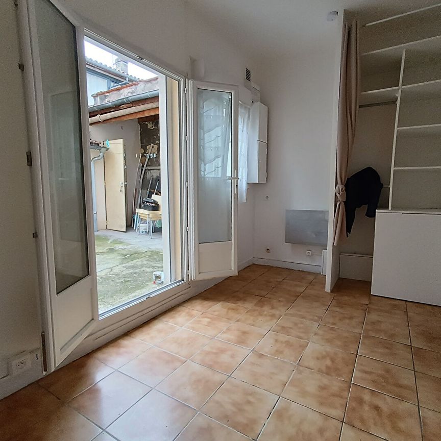 Appartement Bordeaux 1 pièce(s) 16,4 m2 - Photo 1