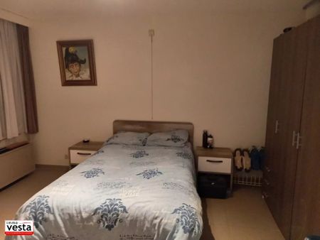 Appartement met 2 slaapkamers in centrum Sint-Truiden - Photo 3