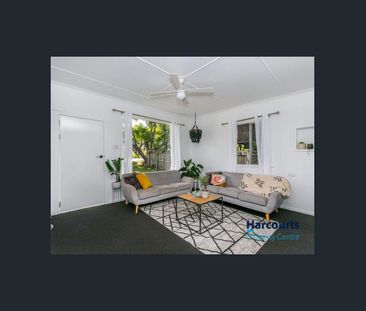 25 Bruce Road, Woodridge, Qld 4114 - Photo 5