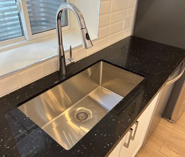 For Lease - 65 Stormont Trail, Vaughan, Ontario - Photo 3