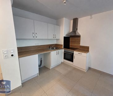 Location Appartement 2 pièces 37m² TOULON 83200 - Photo 2