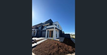 Brand-New, Double-Storey Family Home in Five Farms Estate – 4 Beds | 2 Living | $590/week" - Photo 4