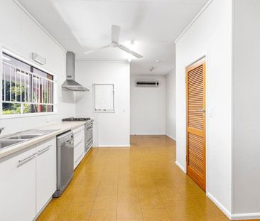 45 Salisbury Road, 4305, Eastern Heights Qld - Photo 4