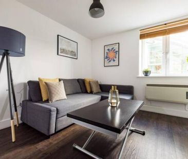 1 bedroom flat to rent - Photo 5