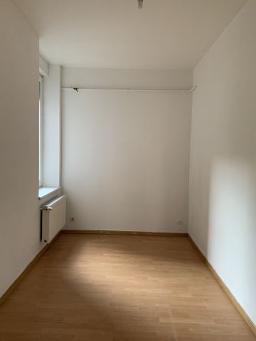 Location Appartement 3 pièces 62m² SARREGUEMINES 57200 - Photo 2