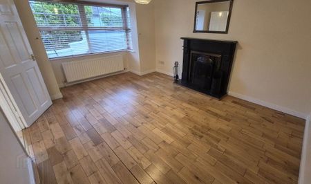 16 Woodlee, Culmore, Derry, BT48 8GA - Photo 2