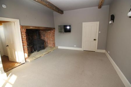 6 bedroom manor house to rent - Photo 4