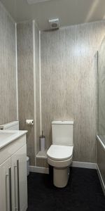 Wellington Road, Dewsbury - Photo 4