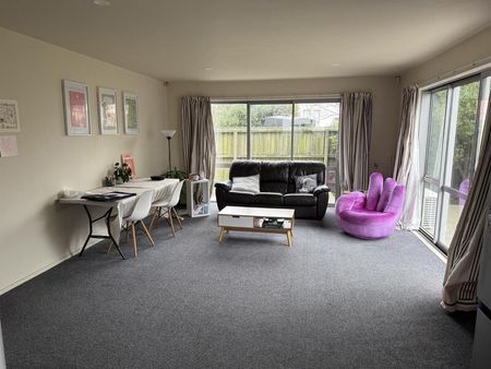 Student Accommodation – 6 Bedrooms - Photo 2