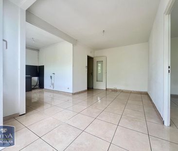 Location Appartement 2 pièces 38m² ST PRIEST 69800 - Photo 2