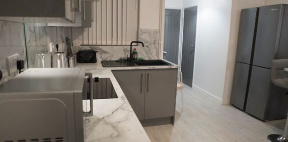 1 bedroom property to rent Chatsworth Avenue, Carlton, Nottingham, Nottinghamshire, NG4 - Photo 2