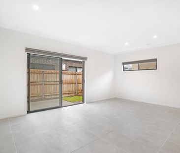 14 Annabel Street, Deanside VIC 3336 - House For Rent | Domain - Photo 5
